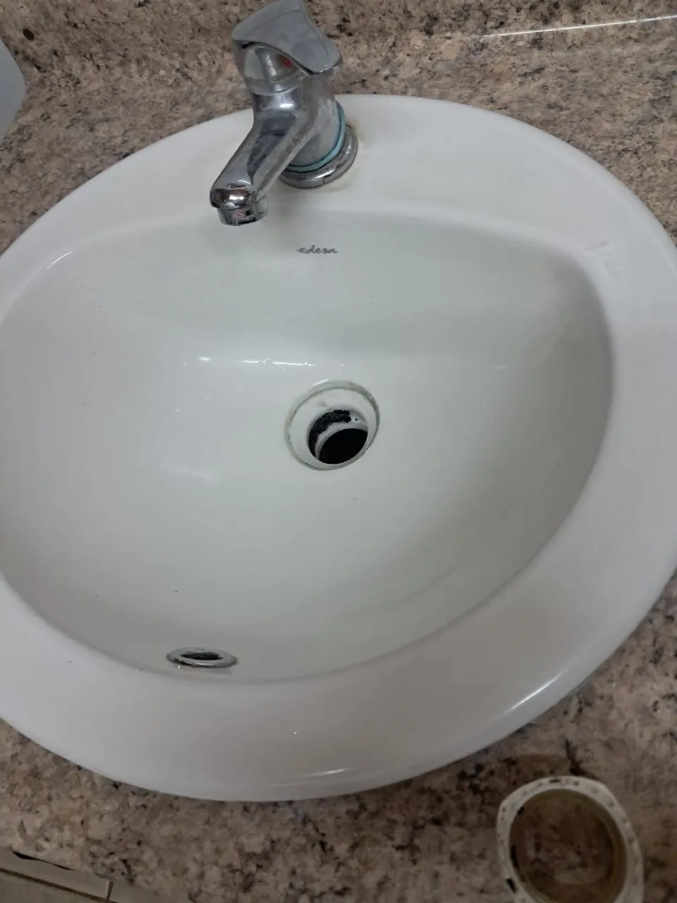 Lavamanos instalado