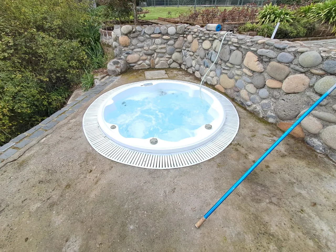 Spa instalado en exterior
